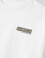Top fabric detail - White men’s cotton-blend short sleeve T-shirt with chest graphic