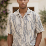 Upper body - White grey abstract men’s textured short sleeve button-up shirt
