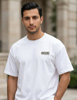 Upper body - White men’s cotton-blend short sleeve T-shirt with chest graphic
