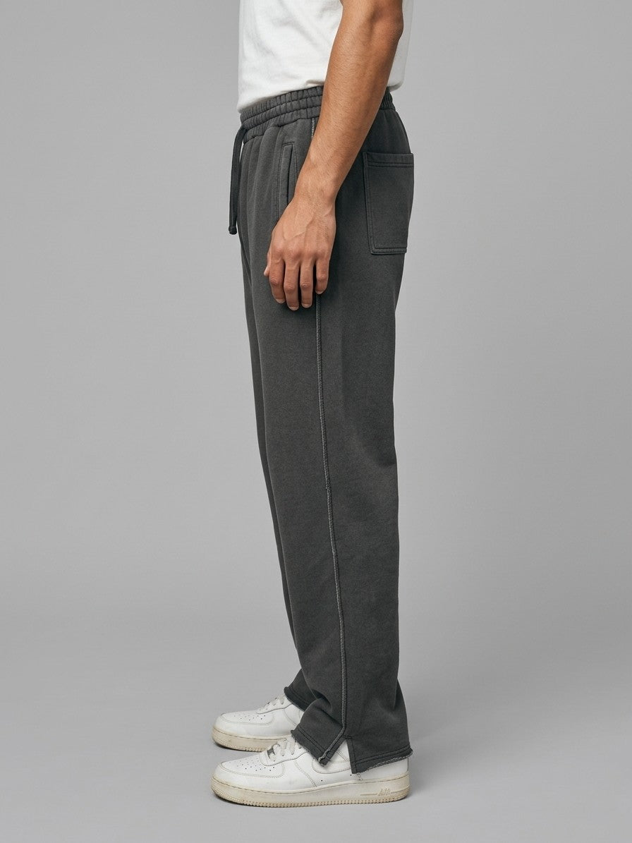 Alatri Men's Raw-Seam Vintage Baggy Sweatpants — washedcharcoal — side