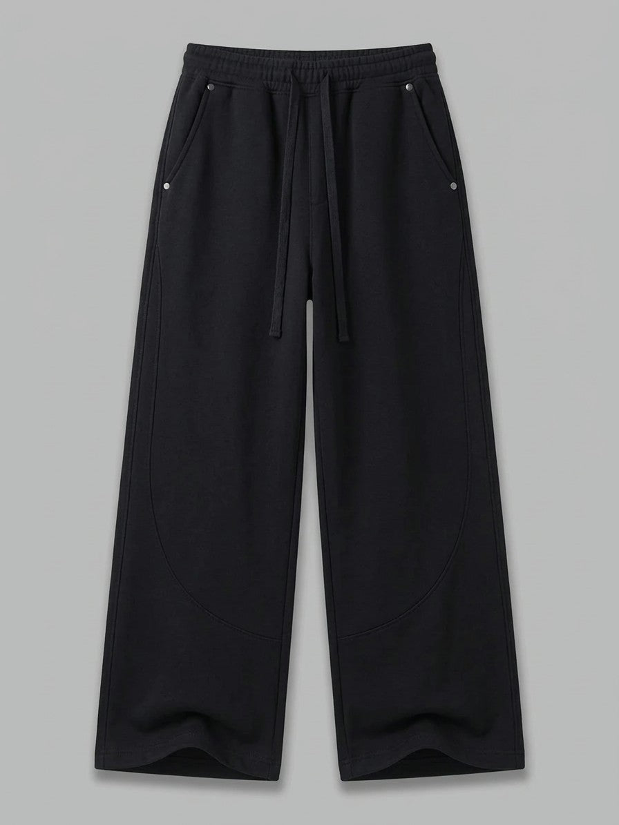 Albenga Men's Curved-Seam Wide-Leg Sweatpants — black — packshot