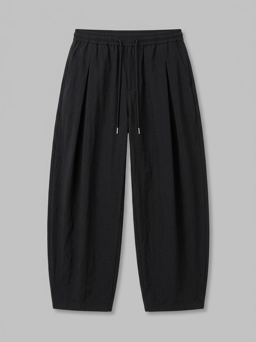 Amantea Men's Pleated Crinkle Barrel-Leg Pants — black — packshot