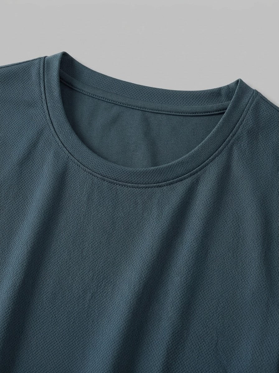 Arlo Men's Breathable Crew T-Shirt — darkteal — detail-collar