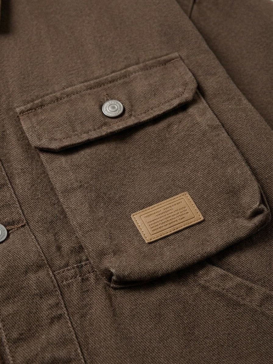 Arona Men's Washed Twill Trucker Jacket — coffeebrown — detail-collar
