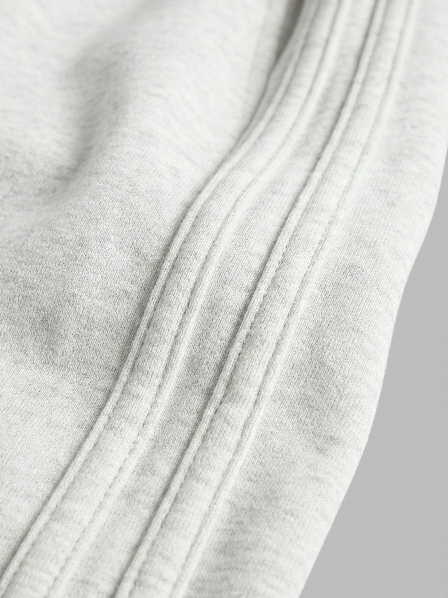 Avola Men's Triple-Pintuck Wide-Leg Sweatpants — flowerwhite — detail-collar