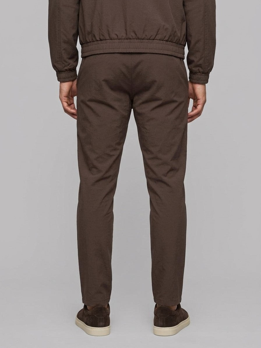 Bassiano Men's Collared Zip-Jacket Tracksuit — brown — bottomback