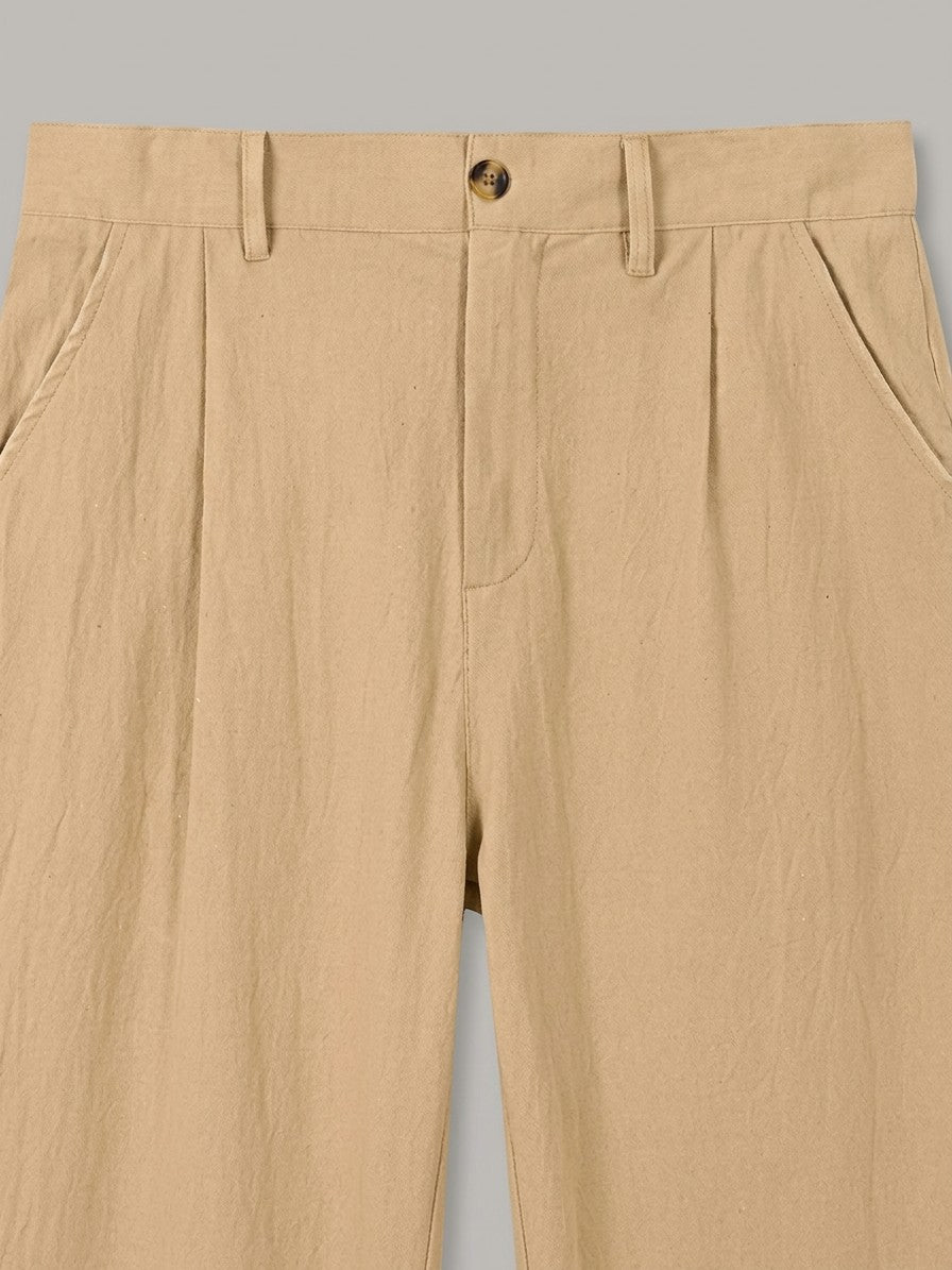 Bologna Men's Relaxed-Fit Pleated Trousers — khaki — detail-collar
