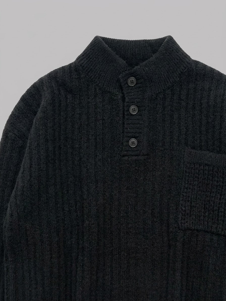 Camogli Men's Ribbed Henley with Chest Pocket — black — detail-collar