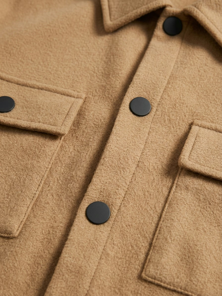Ghiffa Men's Brushed Twin-Pocket Shirt Jacket — camel — detail-collar
