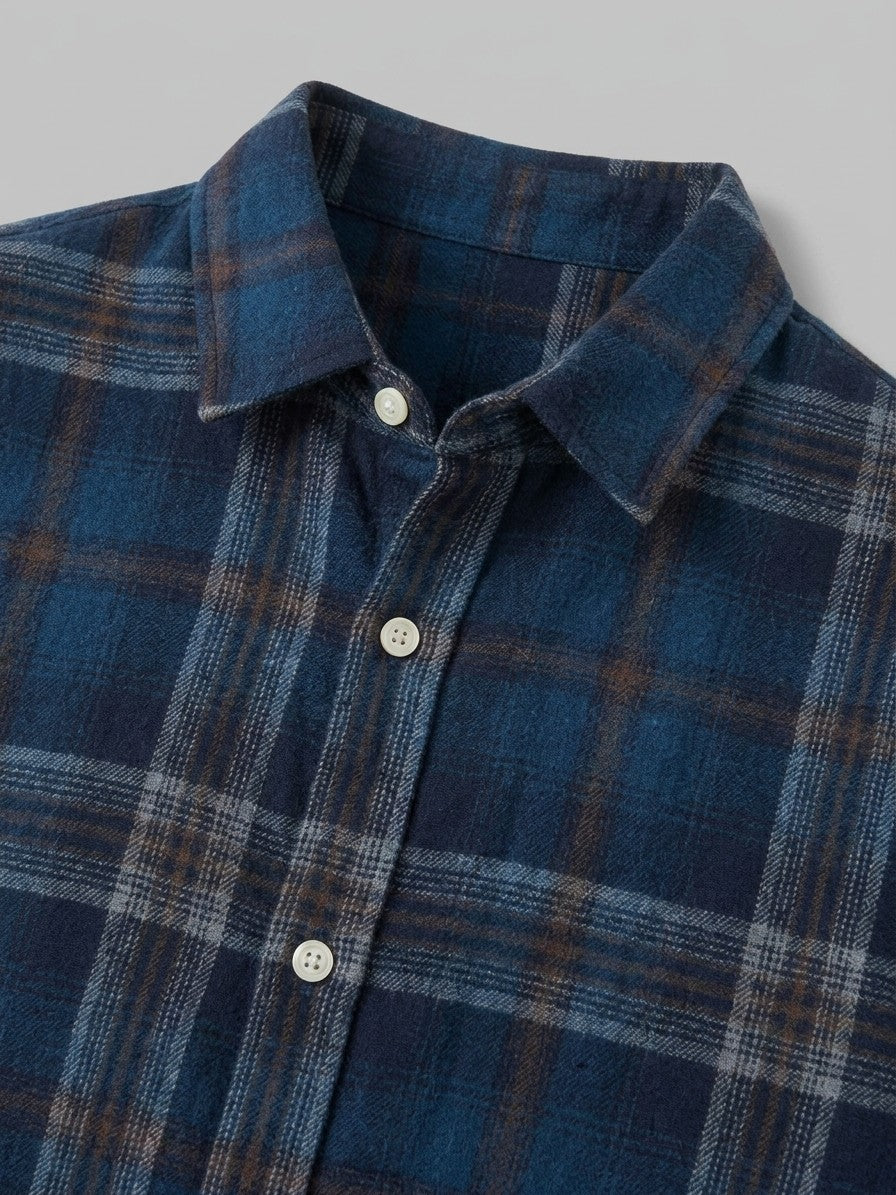 Macerata Men's Relaxed Plaid Shirt — navyblue — detail-collar