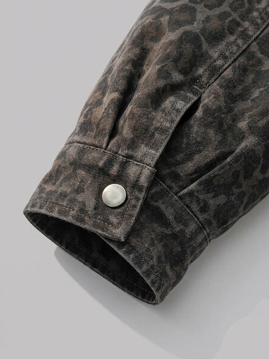 Scanno Men's Faded Leopard Bomber Jacket — charcoal — detail-collar