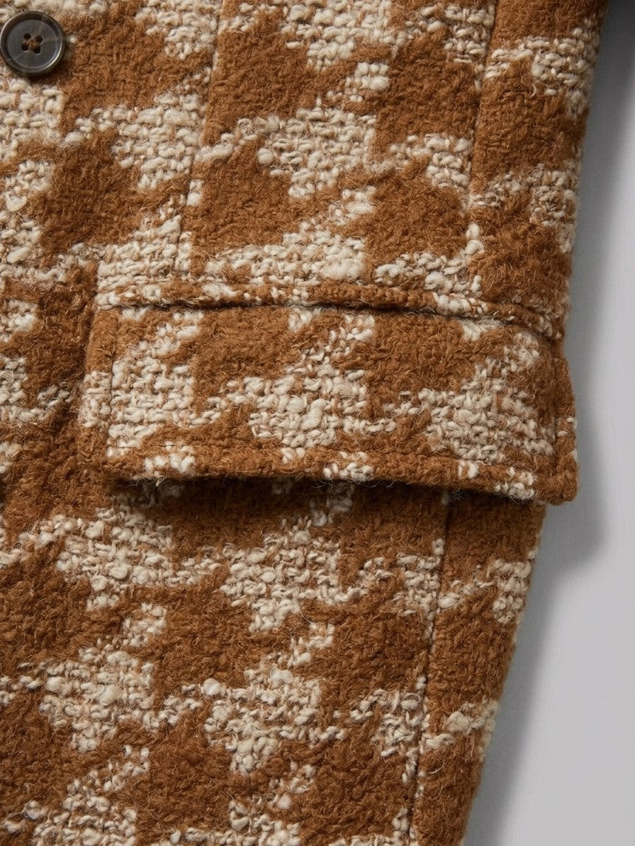 Toirano Men's Double-Breasted Houndstooth Overcoat — caramel — detail-collar