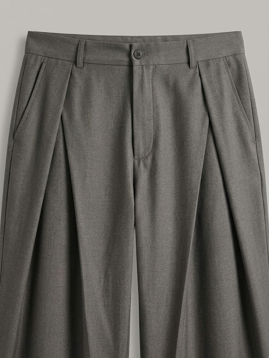 Torino Men's High-Waisted Wide-Leg Pleated Trousers — gray — detail-collar