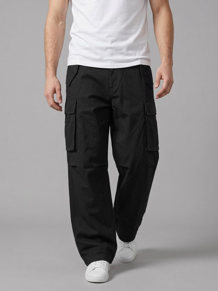 Valmontone Men's Bellows-Pocket Baggy Cargo Pants — black — front