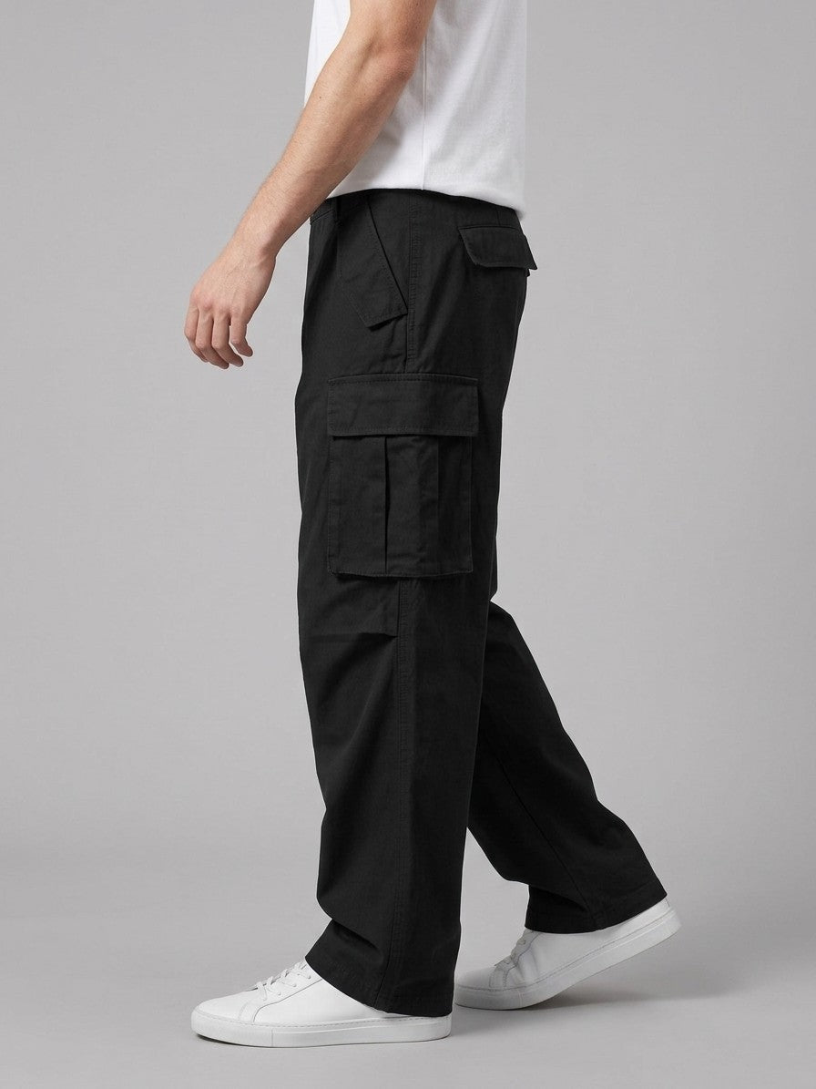 Valmontone Men's Bellows-Pocket Baggy Cargo Pants — black — side