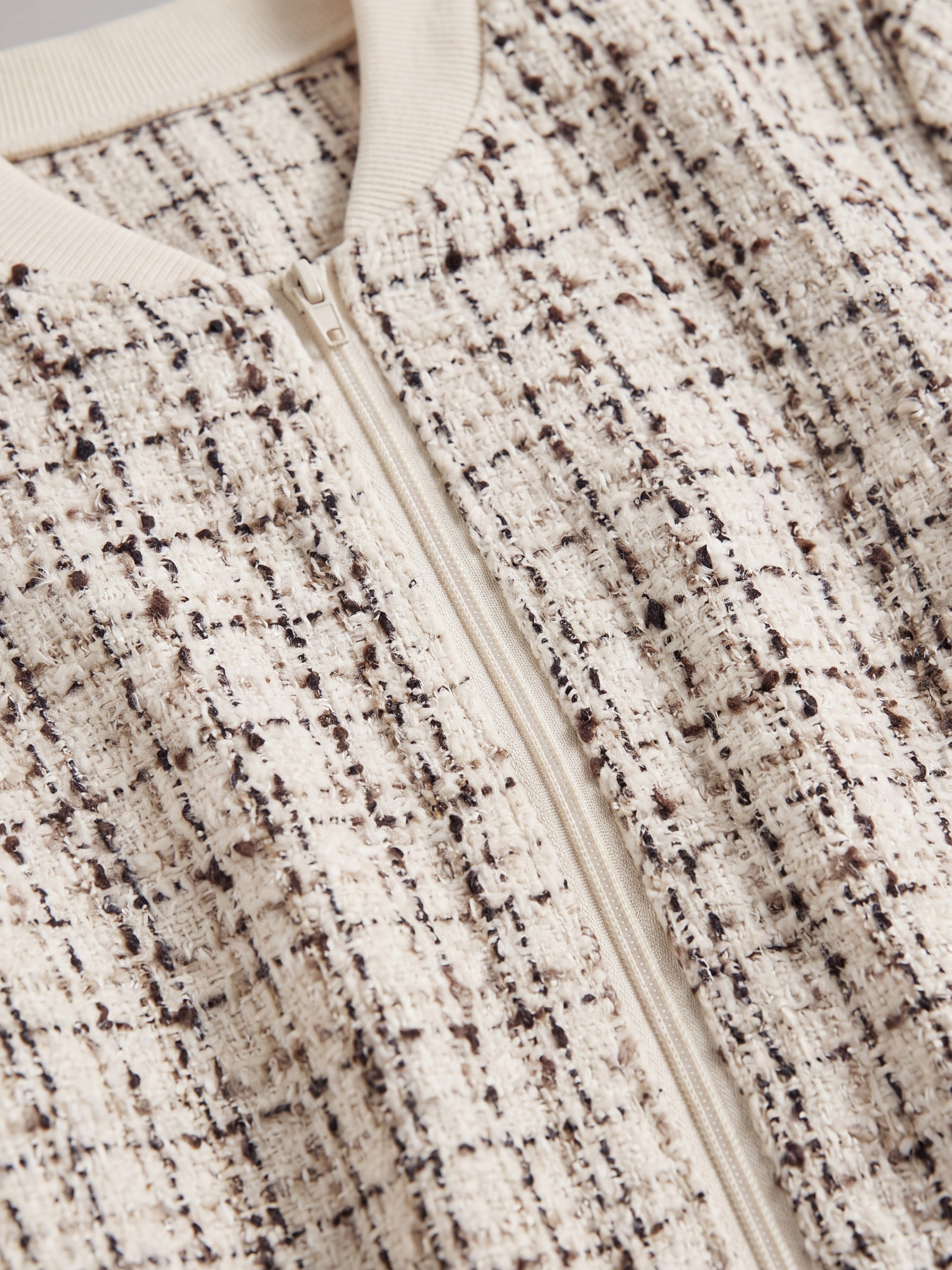 Vitorchiano Women's Tweed Bomber Jacket — cream — detail