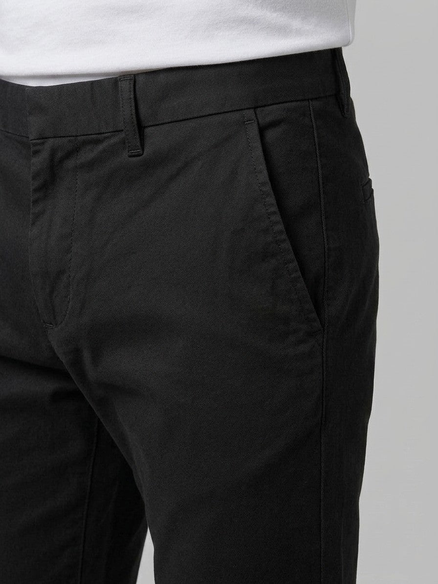 Voghera Men's Slim-Fit Stretch Cotton Chinos — black — detail
